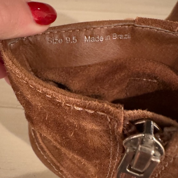 Dolce Vita Suede Bootie - Size 9.5 - Picture 4 of 4